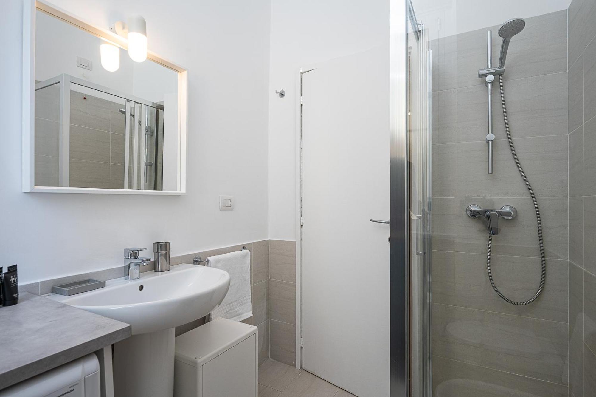 Classbnb - Ampio Appartamento A 1Km Da Citylife Milano Exteriör bild